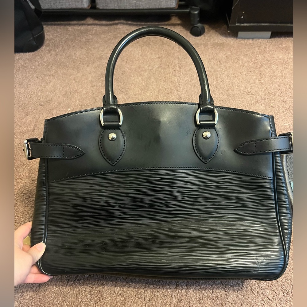 LOUIS VUITTON HANDBAG PURSE
